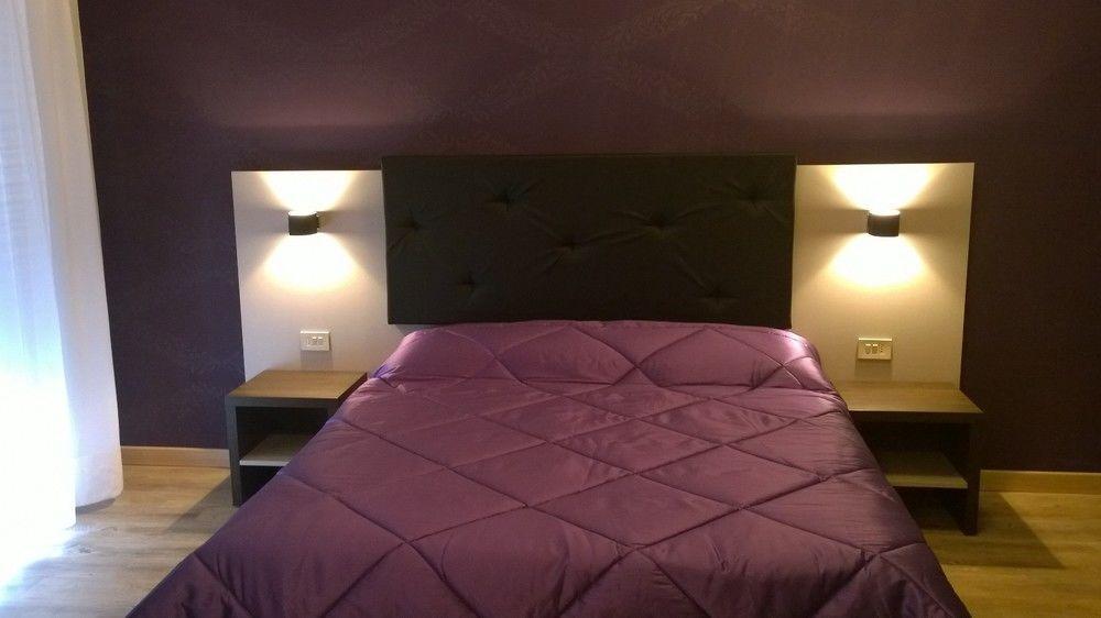 Hotel Gambrinus Линяно Сабиадоро Екстериор снимка